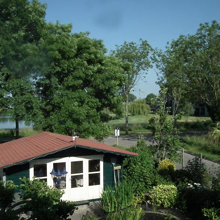 B & B Kaaskenswater 지릭제이 외부 사진
